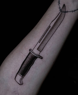 Fine-Line Blade — Illustrative tattoo by Becca